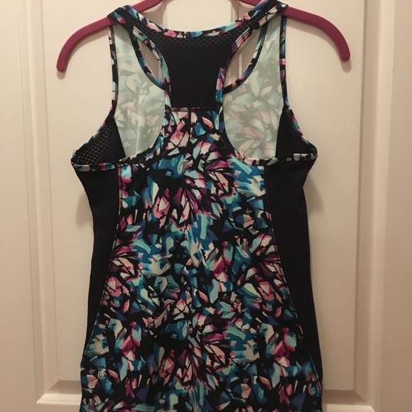 Champion Work-out top EUC! - Picture 7 of 9